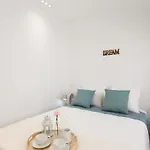 شقة T1-caravela *